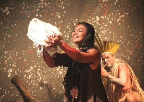 Trilogia 'O outro entre nós' ganha publicação em livro