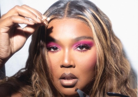 Lizzo se pronuncia e diz que acusações de assédio sexual são inacreditáveis