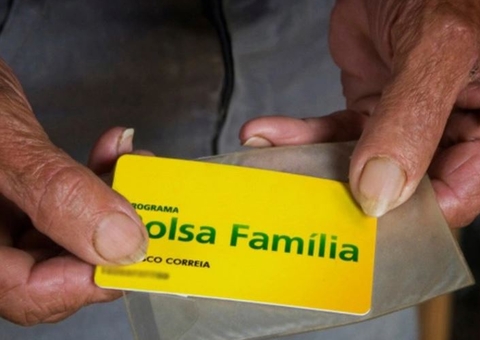 Lula relança Bolsa Família com valor de R$600 e promete fiscalização mais rígida para beneficiários