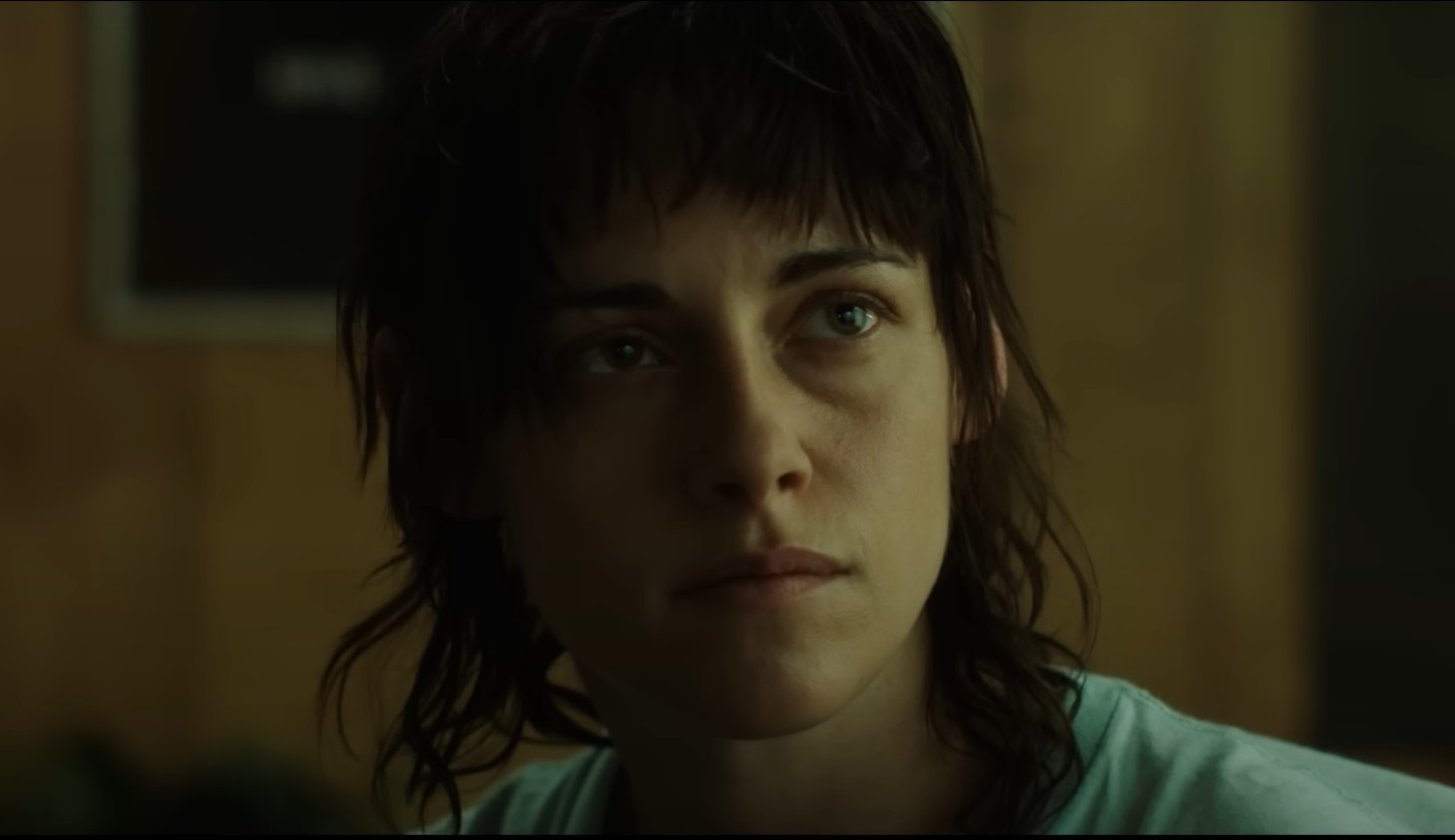 Thriller lésbico da A24 com Kristen Stewart ganha trailer; confira