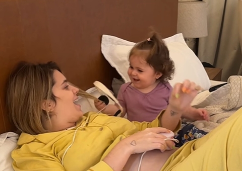 Fofura! Viih Tube mostra filha Lua escutando coração do irmão pela 1ª vez; vídeo