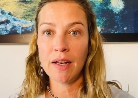 Luana Piovani mostra resultado de harmonização facial