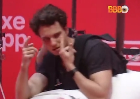 BBB22: Lucas bebe as próprias lágrimas e tem alucinações na Prova de Resistência