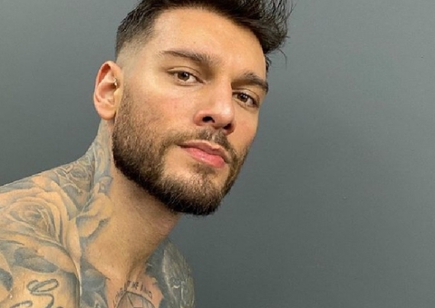 Lucas Lucco abandona festa com aglomeração após ser enganado
