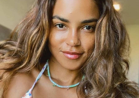 Lucy Alves comemora 1º Dia dos Namorados com atriz da Globo: 'minha paz'