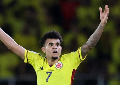 Díaz tem apoteose como carrasco do Brasil e pai vive êxtase após sequestro