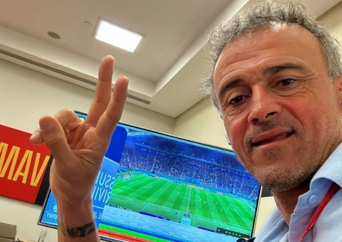 PSG anuncia contratação do técnico Luis Enrique