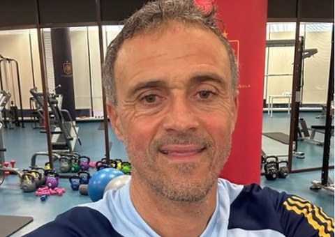 Após dizer que Espanha é a melhor da Copa, técnico quer enfrentar o Brasil