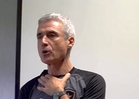 STJD libera técnico do Botafogo para jogo contra o Palmeiras