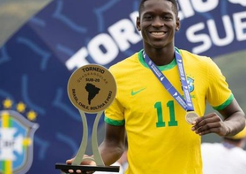 Surpresa de Tite em lista da Copa supera 'plano Vini Jr' e brilha no Betis