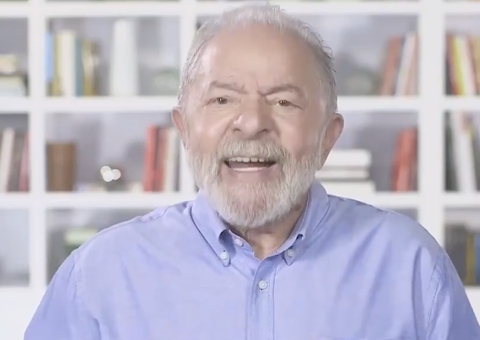 Lula reúne com embaixador russo para discutir vacinação e Sputnik V