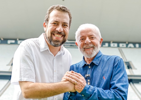 Governo apaga vídeo em que Lula pede votos para Boulos durante evento