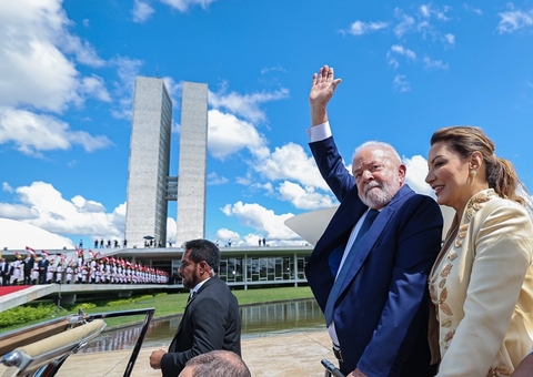 Lula prepara pacote de atos para logo após posse que inclui armas e dados sigilosos