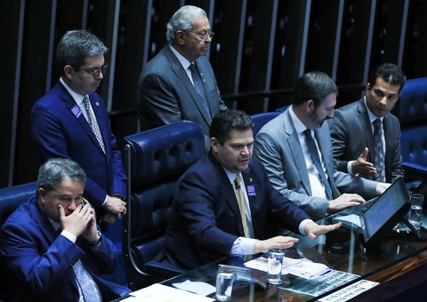 Senado aprova mudanças polêmicas na Lei da Ficha Limpa; confira 