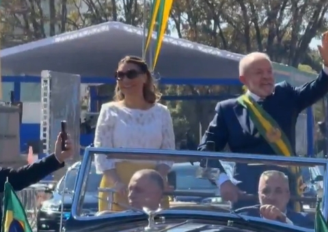 Lula participa de desfile do 7 de setembro em Brasília; vídeo