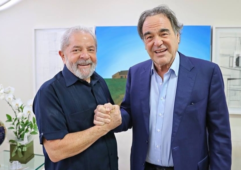Filme sobre Lula está pronto e será lançado em breve, diz diretor Oliver Stone