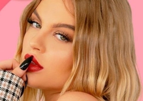 Luísa Sonza exibe bumbum GG em fio-dental minúsculo: ‘se tu não aguentar..'