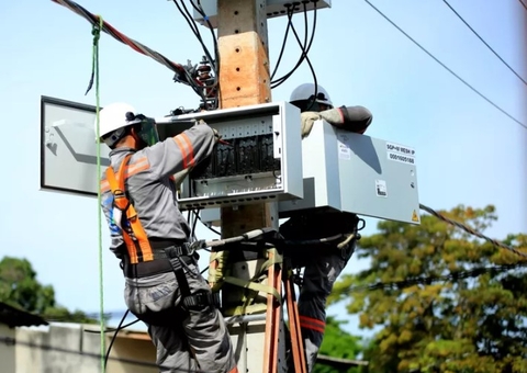 Energia não pode ser cortada enquanto fatura é contestada pelo consumidor; entenda