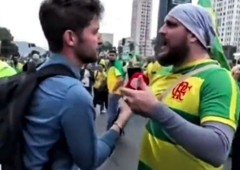 Bolsonarista vira piada em TV Francesa ao dizer que Macron é comunista