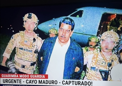 É fake a imagem que mostra Nicolás Maduro capturado pelos Estados Unidos