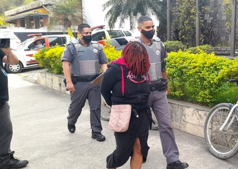 Mãe é presa suspeita de espancar filha de 11 anos até a morte