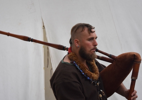 Encontrado tesouro escandinavo da idade média na Dinamarca