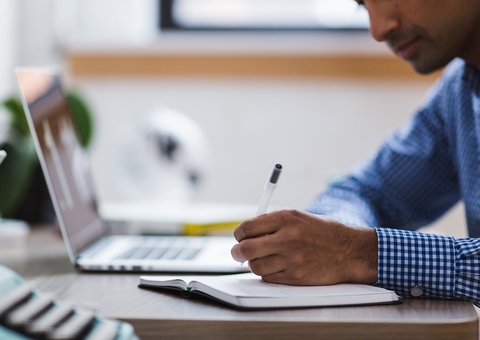 Após greve dos professores, reposição de aulas do ensino regular começa hoje no Amazonas