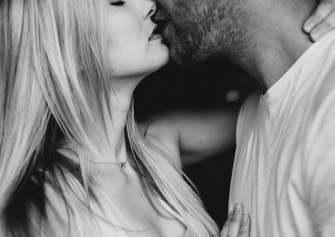 Veja quais são os benefícios do sexo tântrico