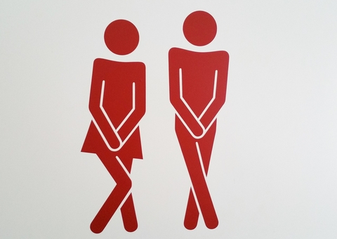 Faz muito xixi durante a noite? Conheça os sintomas da noctúria