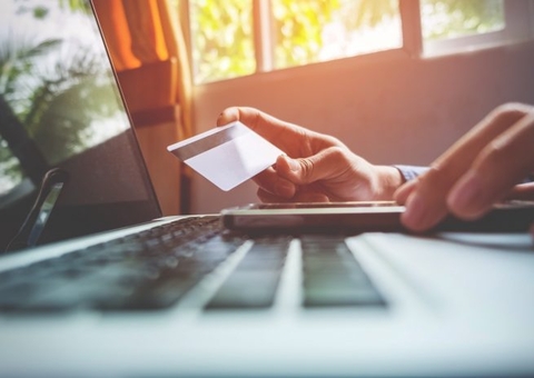 Consumidor não deve pagar por tarifas não contratadas pelo Bradesco no Amazonas