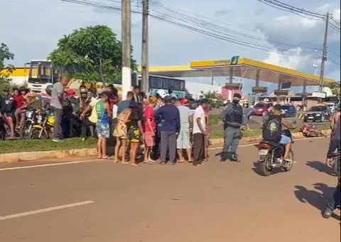 Metalúrgico morre ao ser arremessado contra poste em acidente no Amazonas