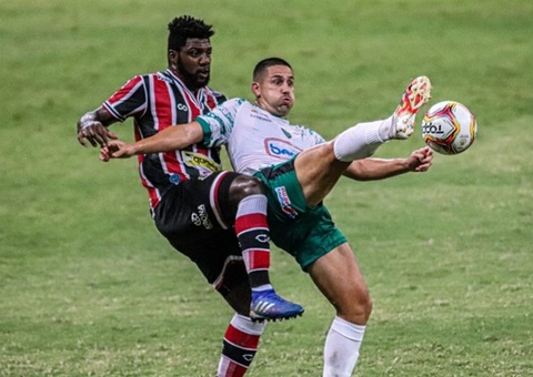 Manaus FC e Santa Cruz disputam Série C do Brasileirão na Arena da Amazônia