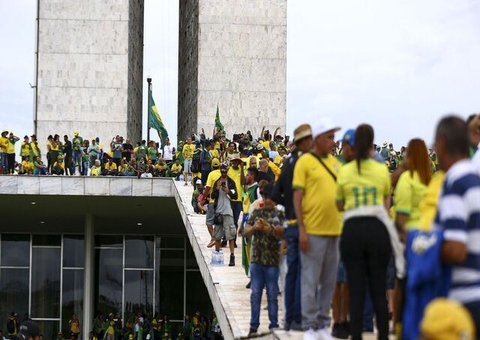 Justiça faz mutirão de audiências de custódia de bolsonaristas que atacaram Brasília