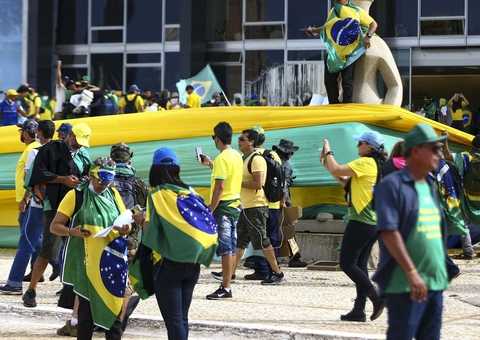 AGU processa 27 pessoas que postaram nas redes durante atos golpistas