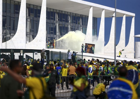 Forças de segurança chegam ao Palácio do Planalto