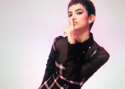 Manu Gavassi assume romance com modelo no Dia dos Namorados: ‘te amo’