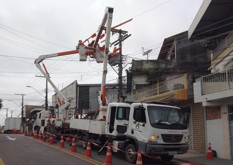 Seis bairros ficarão desabastecidos de energia nesta segunda-feira em Manaus