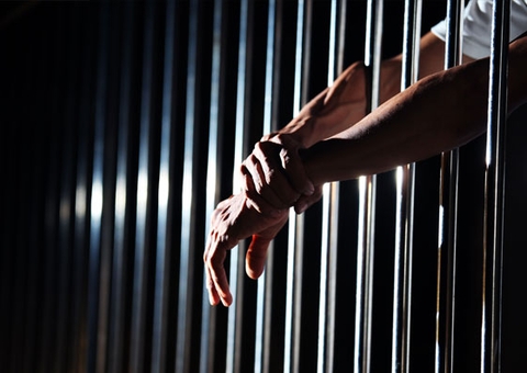 Mantida a prisão de suposto líder de facção criminosa que teria contratado menor para matar