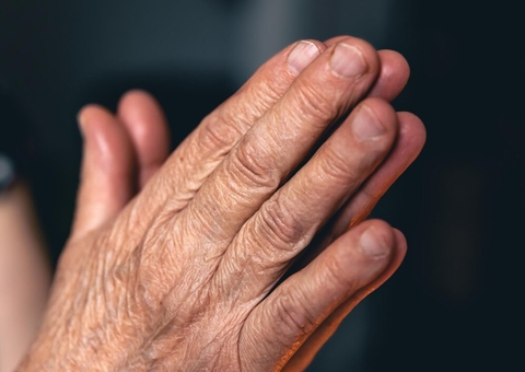 Idoso é preso por estuprar criança no Amazonas; mãe da vítima o flagrou seminu