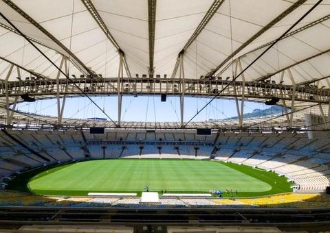 Vasco e Palmeiras fazem duelo de invictos no Maracanã