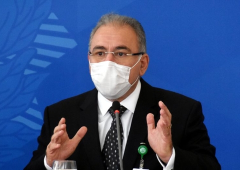 Ministros garantem que todos os brasileiros serão vacinados até fim do ano