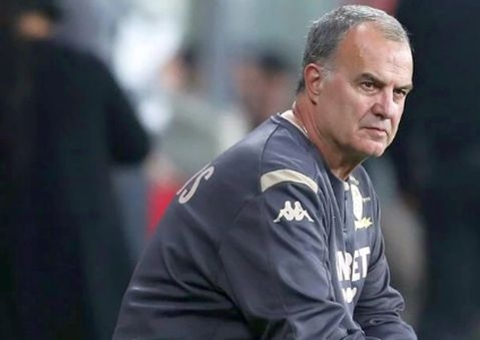 Santos espera sinal verde de Marcelo Bielsa, que é alvo de três clubes