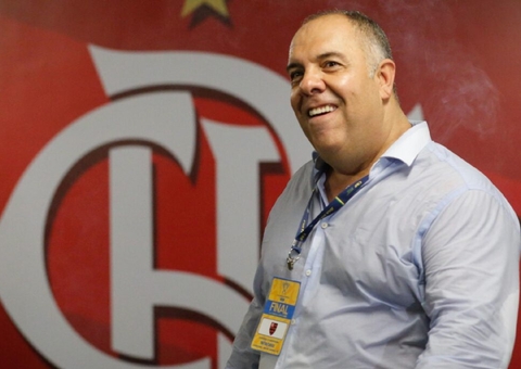 Vice-presidente do Flamengo morde torcedor na virilha após ser cobrado