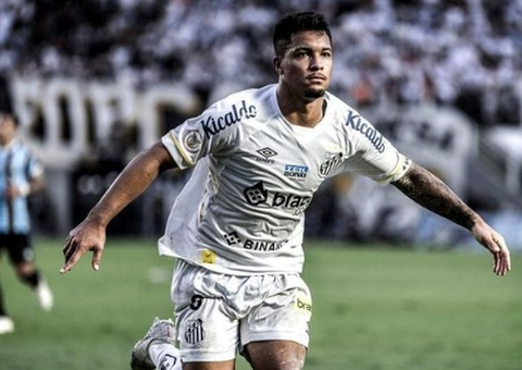 Permanência de Marcos Leonardo esfria busca do Santos por novo atacante