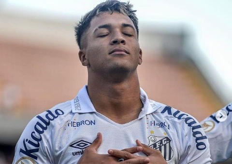 Santos tenta lucro maior com Marcos Leonardo e pode trazer jogador da Lazio
