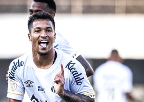 Aguirre se reúne com Marcos Leonardo por definições no Santos