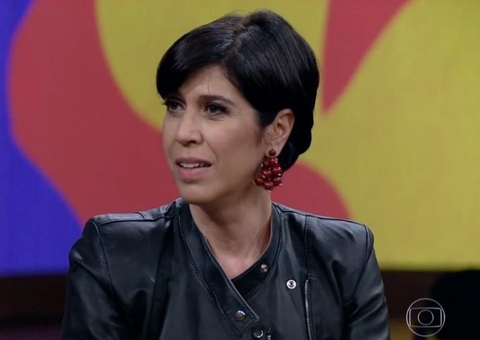 Maria Clara Gueiros diz que figurante enfiou língua na sua boca em cena 