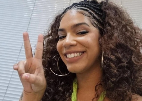 'Erros acontecem, mas não me definem', diz Maria em primeira aparição depois do 'BBB 22'