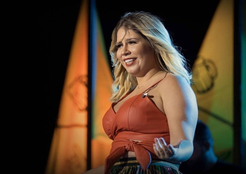 Governo Bolsonaro e políticos reagem a morte da cantora Marília Mendonça