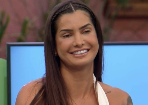 Marina Ferrari é a 1ª finalista de A Fazenda 13; veja vídeo